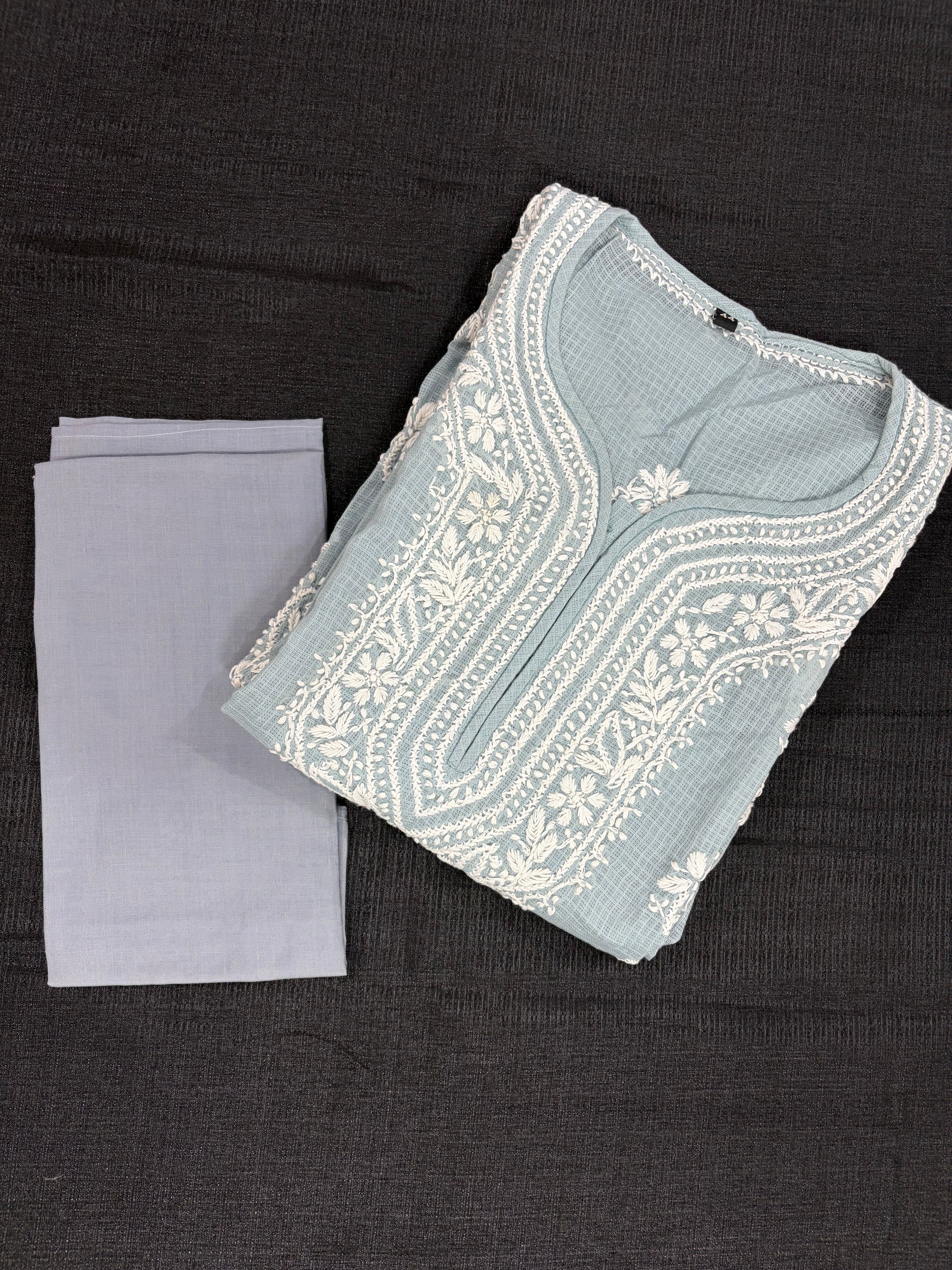 Lucknow Chickankari Kurta