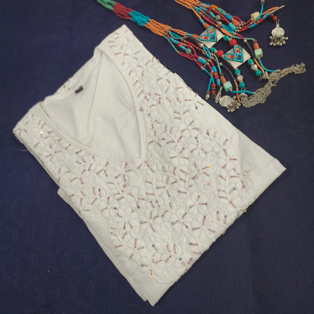 Lucknow Chickan White Kurti